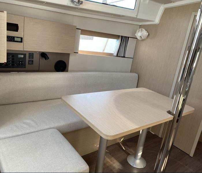 Maximus | Oceanis 38.1 photo 18