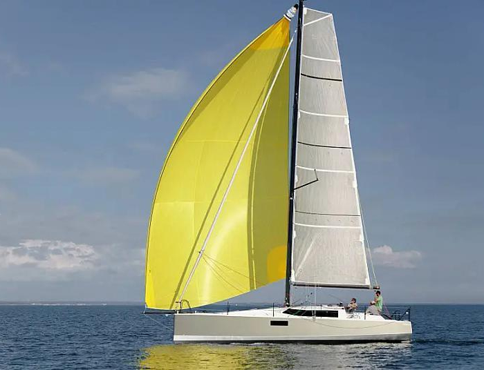 Aminata | Pogo 36 photo 1