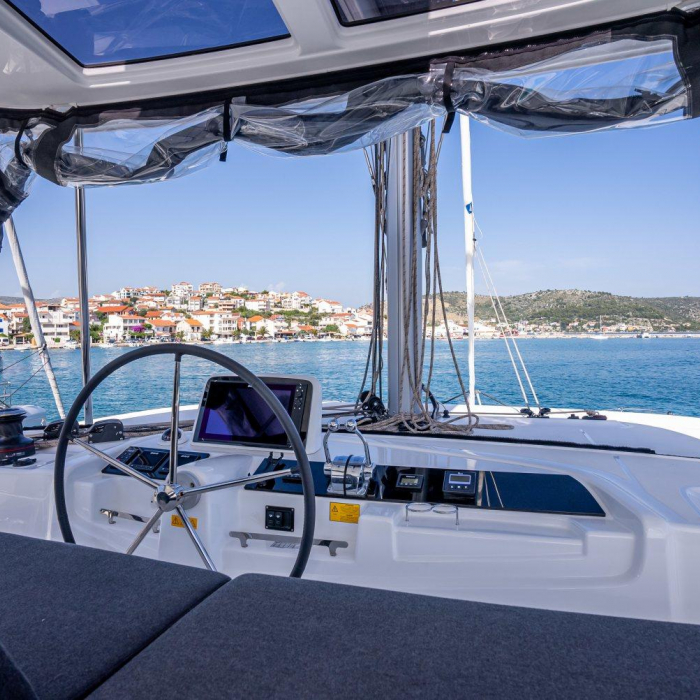 Sofia | Lagoon 46 photo 7