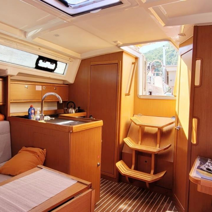 Taz | Bavaria 34 photo 4