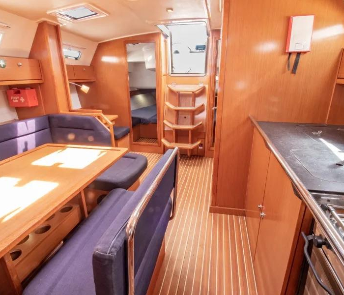 Vlassis | Bavaria 40 photo 10