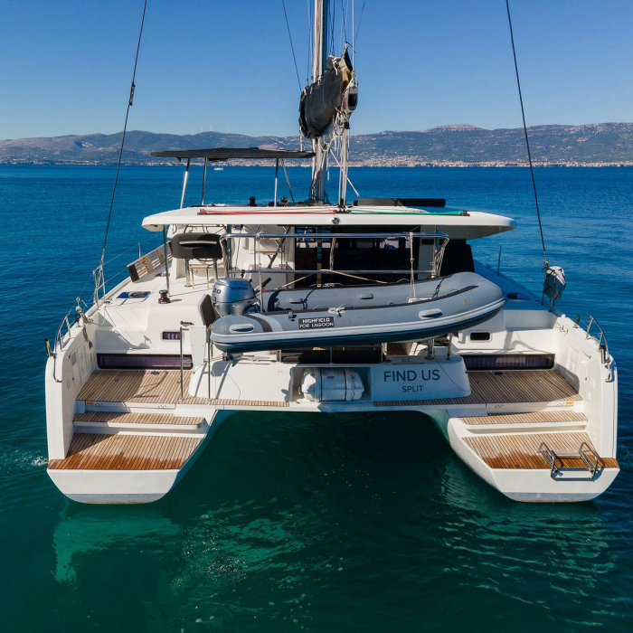 FIND US | Lagoon 42 Owner version photo 17