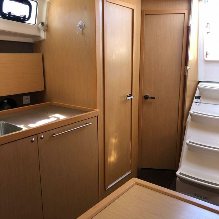 Amaral | Oceanis 38 photo 7