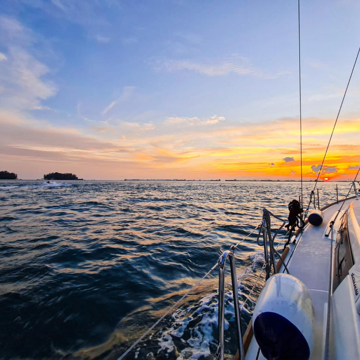 Moonshine | Oceanis 45 photo 5