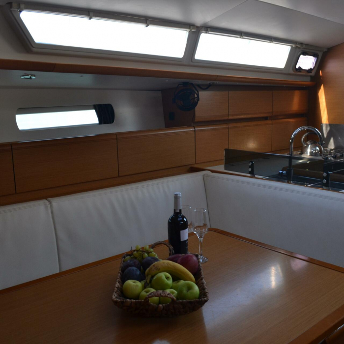 Triada | Sun Odyssey 439 photo 5