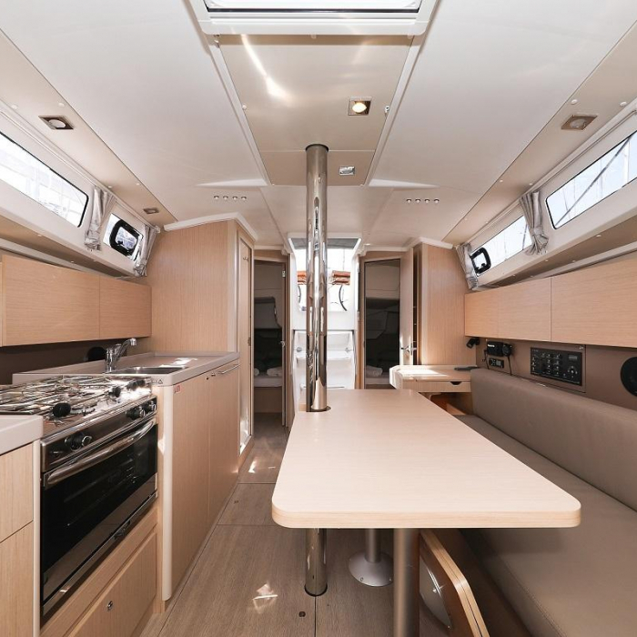 Aris | Oceanis 35.1 photo 8