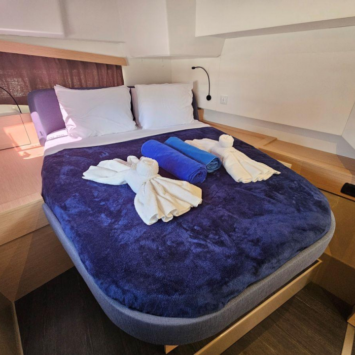 Cost of Carey | Fountaine Pajot FP 41 Quatuor 4 photo 9