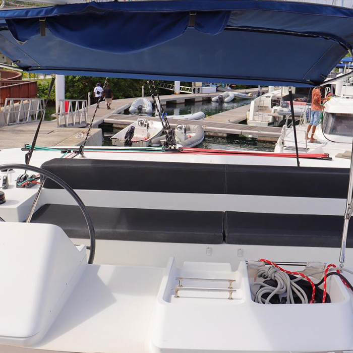 LIBERTAS DS (ex. Thor) | Lagoon 450 F photo 4