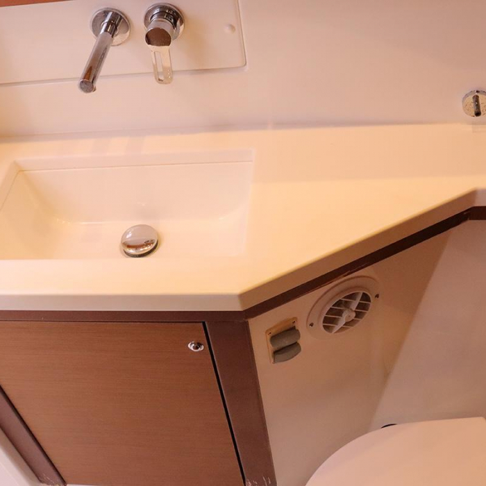 LIBERTAS DS (ex. Thor) | Lagoon 450 F photo 7