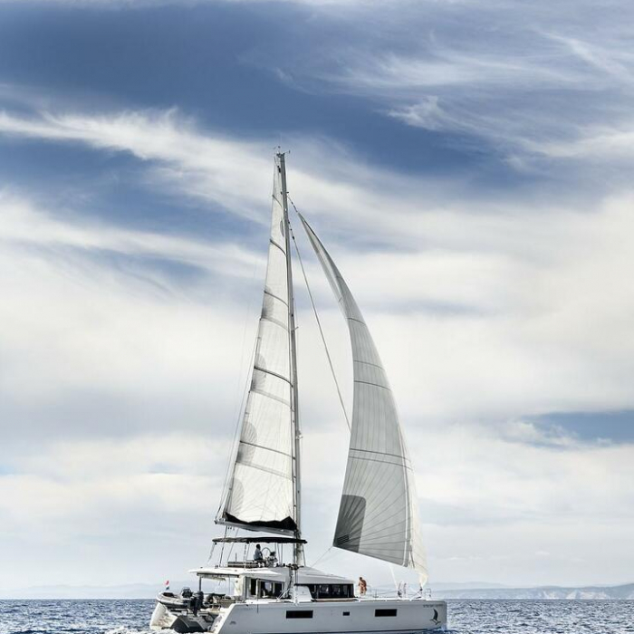 EMERALD GEMINI | Lagoon 52 F owner version photo 8