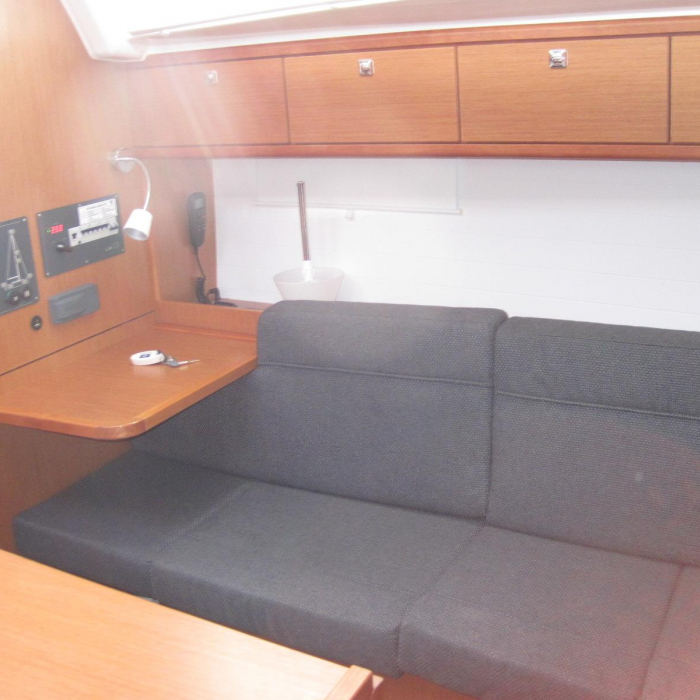 Economy | Bavaria Cruiser 37 photo 13