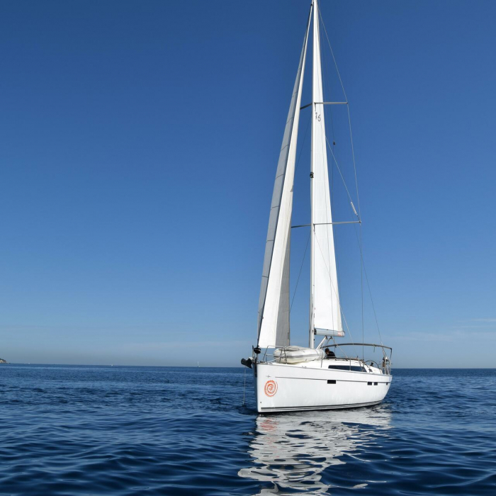 Anfitrite | Bavaria Cruiser 46 photo 4