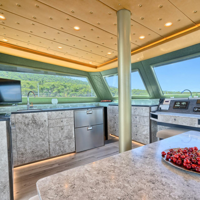 Gold | Luna 49 photo 39