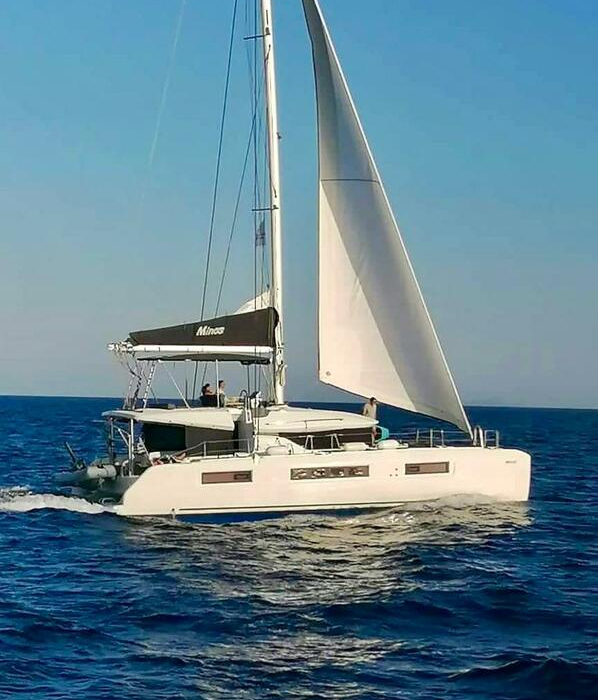 Minos | Lagoon 50 photo 2