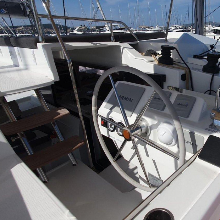 Karina | Fountaine Pajot Elba 45 photo 8