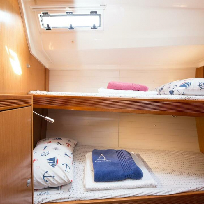 Aziza | Bavaria 50 photo 8