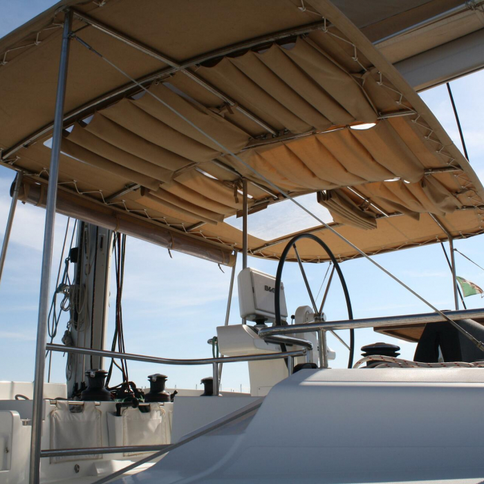 Cala Luna | Lagoon 52F photo 10