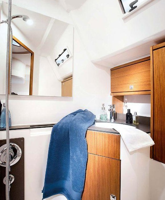 Unicorn | Bavaria Cruiser 46 photo 10