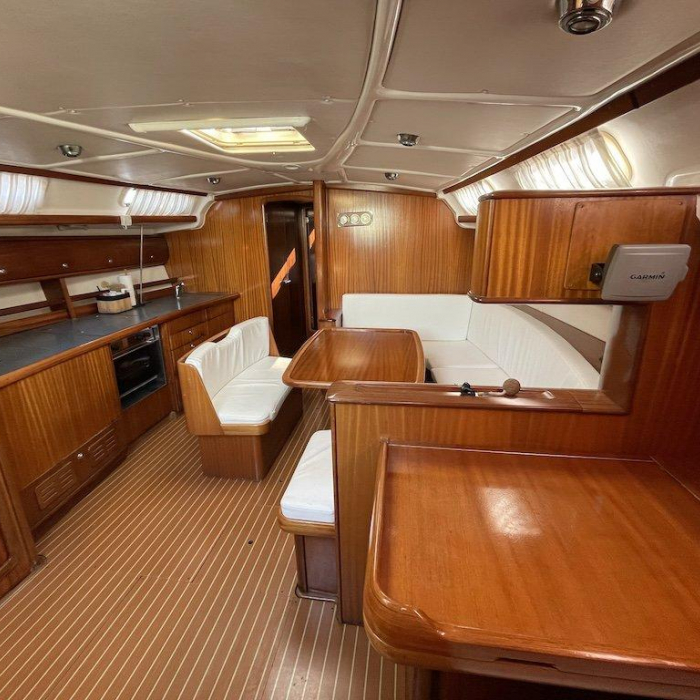 Mirna | Bavaria 44 photo 18