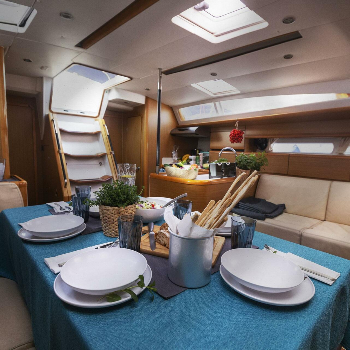 Melpomene | Jeanneau 53 photo 8