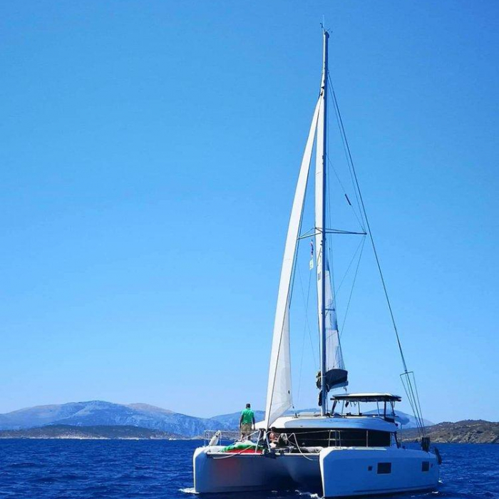 Miss Nastazia | Lagoon 42 photo 6