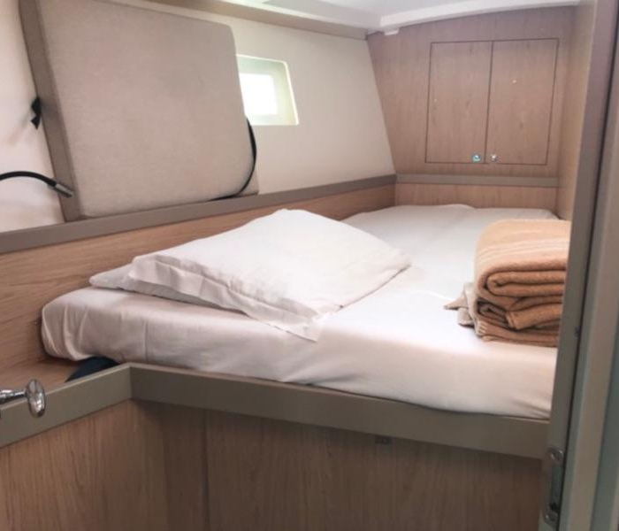 Alphard | Oceanis 45 photo 8