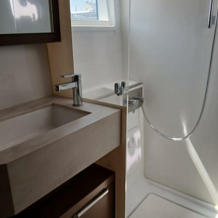 Ostraco | Lagoon 46 photo 10