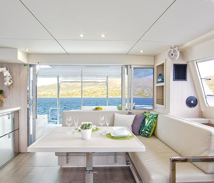  | Moorings 4000/3 photo 6