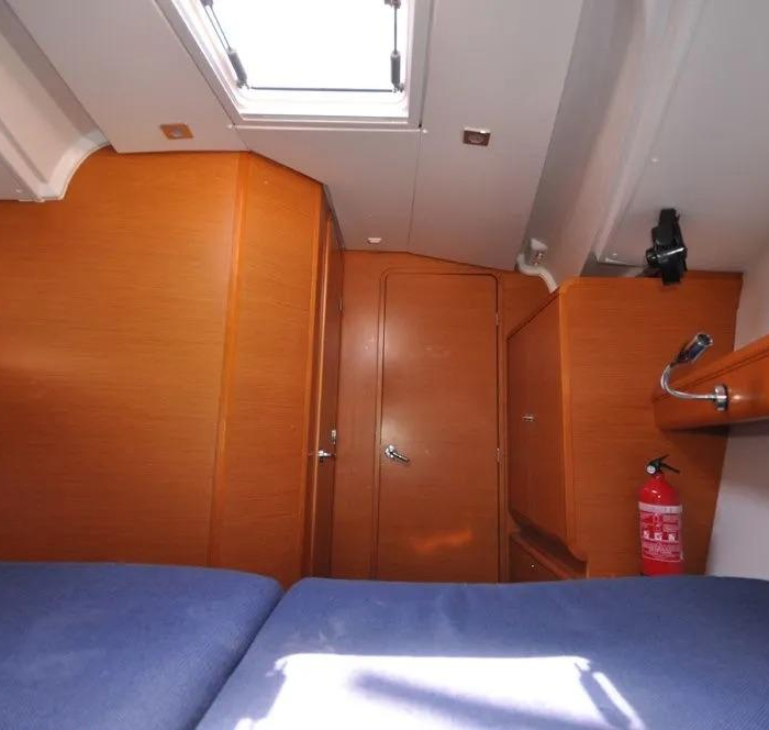 FourTwo | Sun Odyssey 409 photo 1