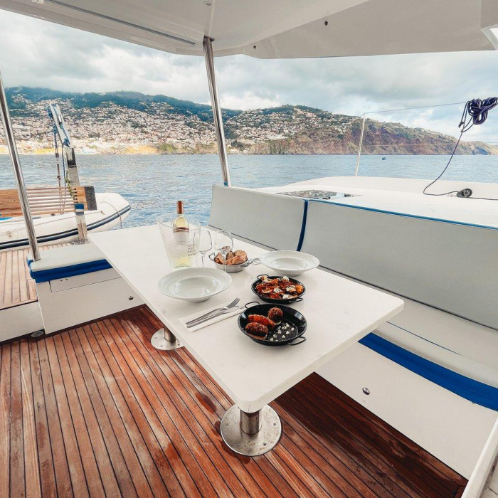 Blue | Luna 49 photo 9