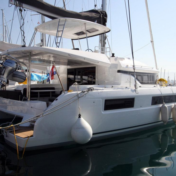 Princess Claire | Lagoon 50 photo 11