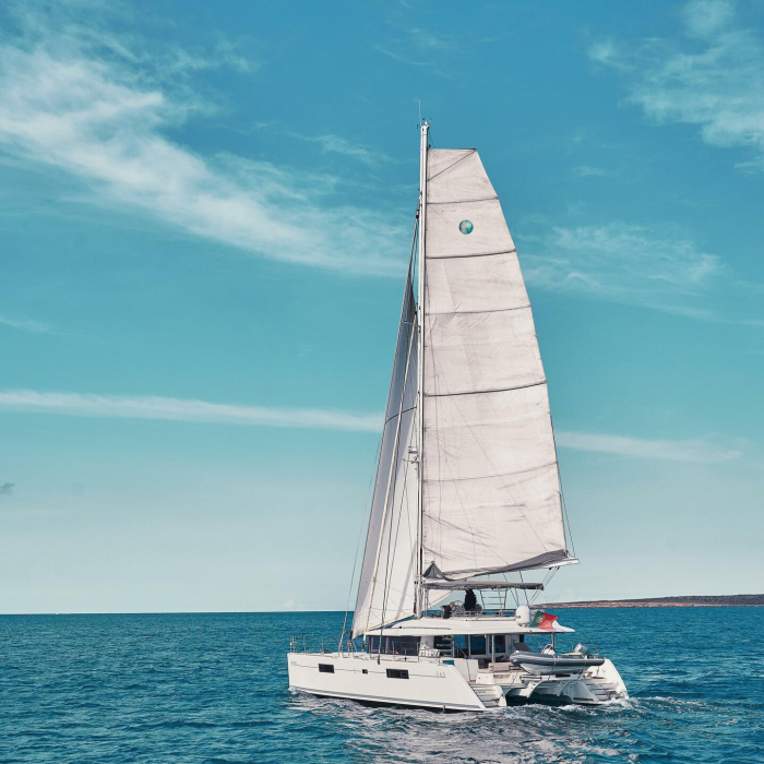 Baltsar | Lagoon 560 S2 FULL EQUIPE LUXE photo 1