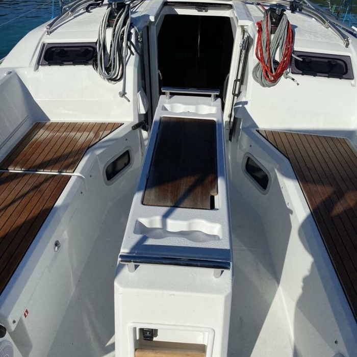 Delfino | Oceanis 34.1 photo 1