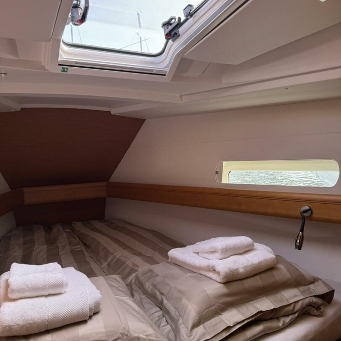 ZikkZakk | Sun Odyssey 409 photo 12