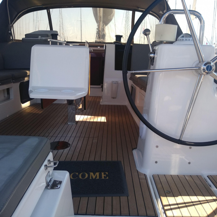 Elsa | Dufour 460 GL photo 17