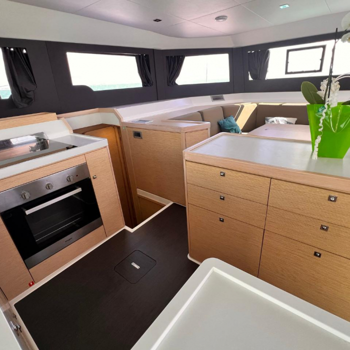 Futura | Dufour Catamaran 48 photo 8