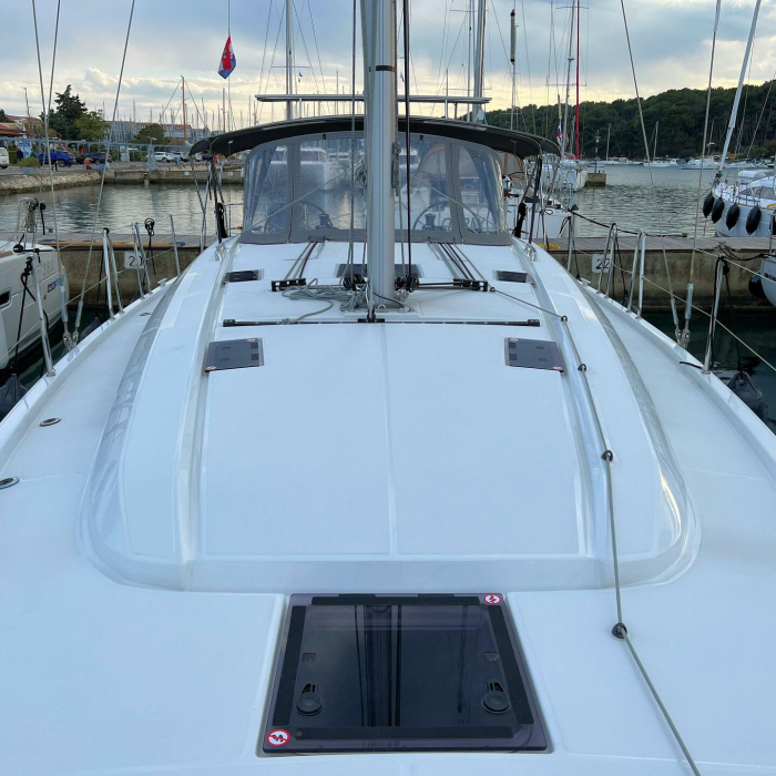 Christine | Oceanis 40.1 photo 1