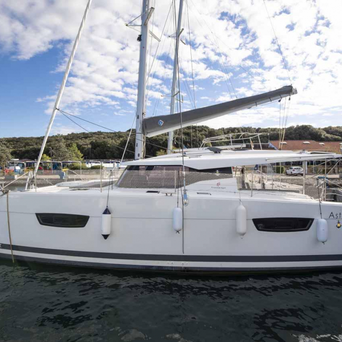 Follow the Sun | Fountaine Pajot Astrea 42 photo 23