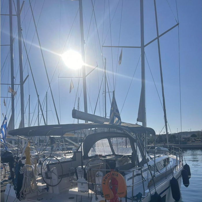 Harmonia | Bavaria C42 photo 5