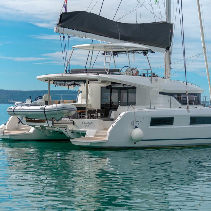 Lavina | Lagoon 51 photo 3