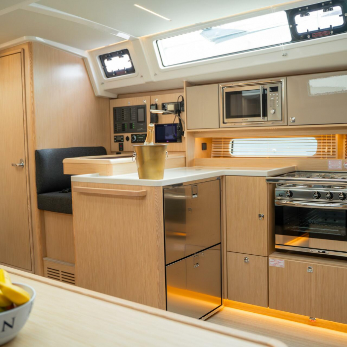 Ostwind III | Bavaria C46 photo 12