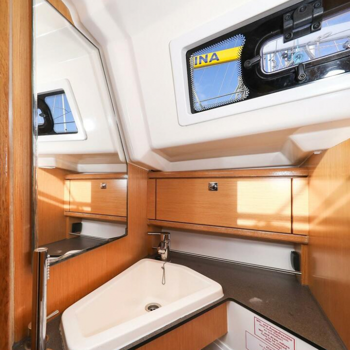 Lady One | Bavaria Cruiser 34 photo 23