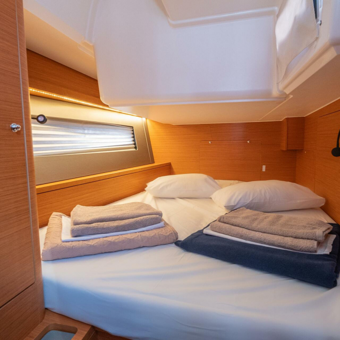 First Song | Dufour 41 photo 10