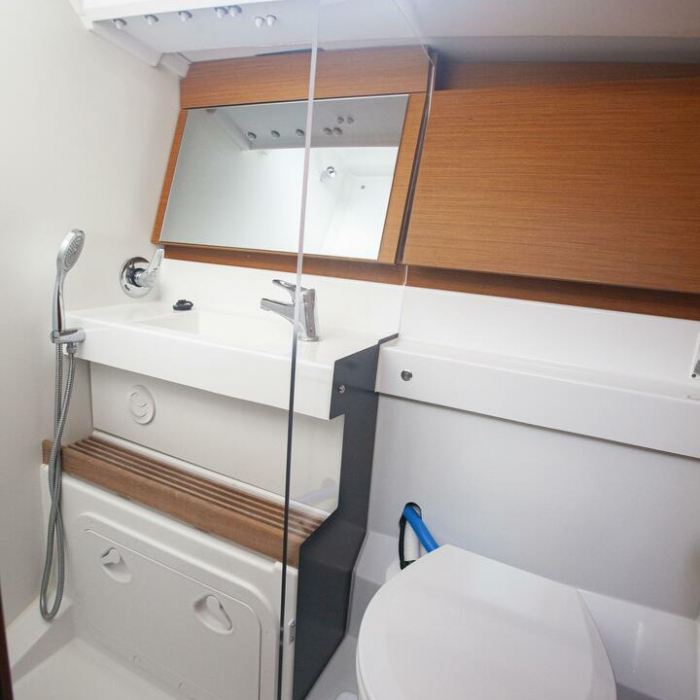 Celtic Breeze | Sun Odyssey 440 photo 14