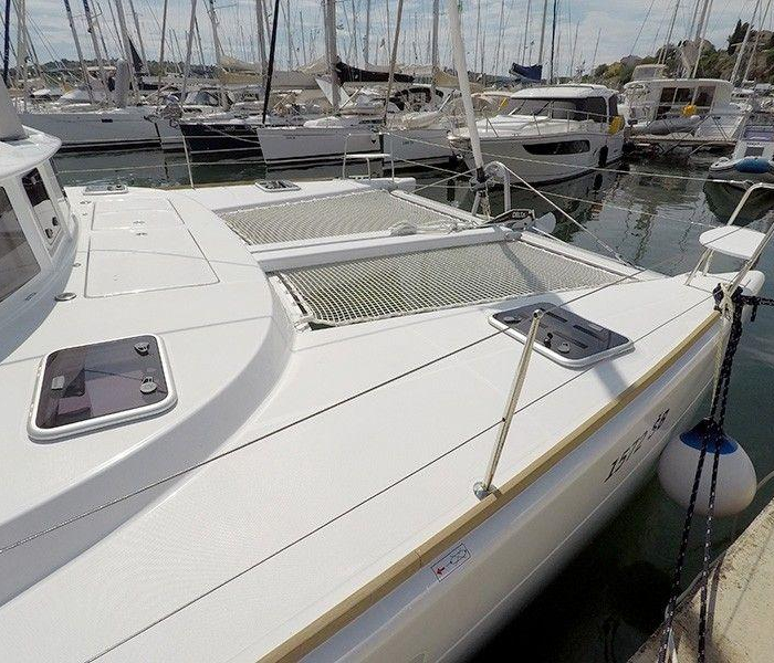 Maya | Lagoon 380 photo 9