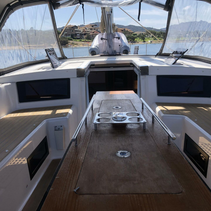 Edvige | Dufour 530 Owner's version photo 16