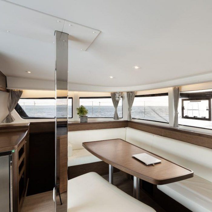 Notorious | Lagoon 42 photo 17