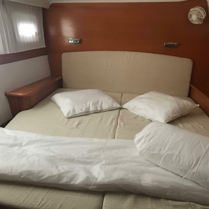 Isis | Lagoon 440 photo 51