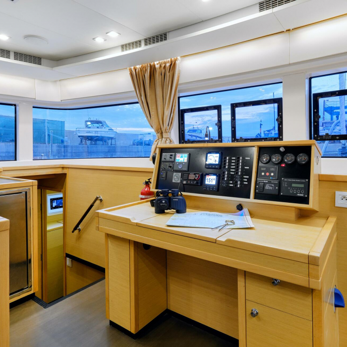 Neptuno | Lagoon 52F photo 14