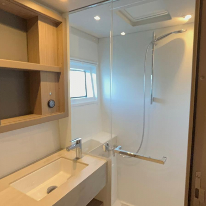 M & M | Lagoon 46 photo 8